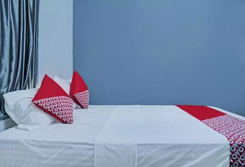 هتل Oyo 92597 Sulthan Homestay Syariah 2