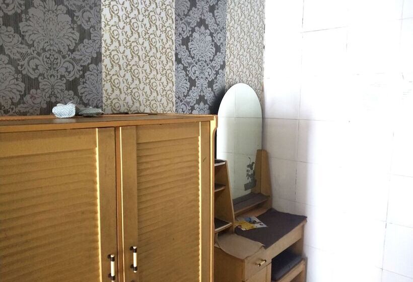 호텔 Oyo 92618  Mareje Sariguna