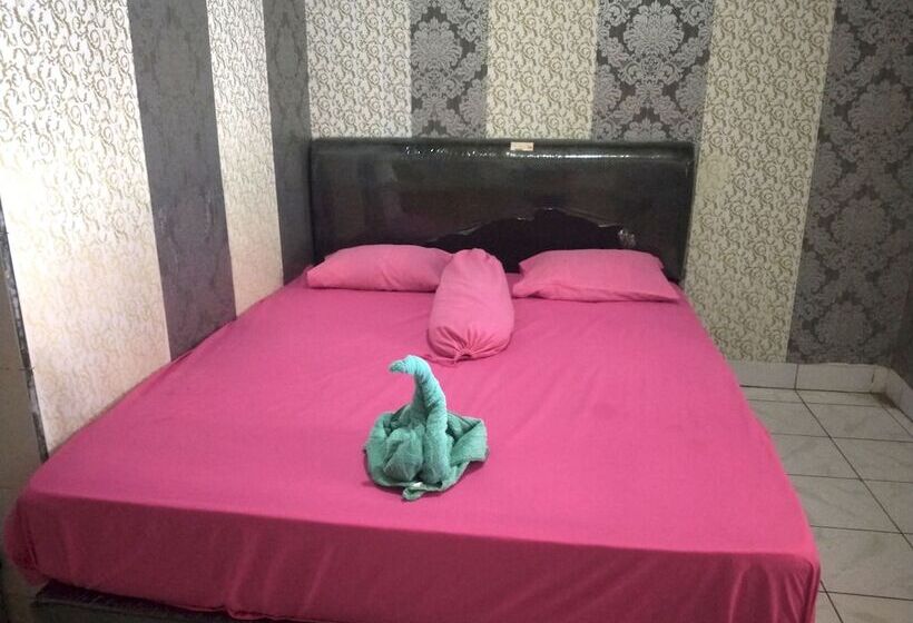 호텔 Oyo 92618  Mareje Sariguna