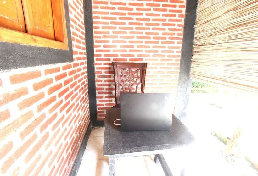 호텔 Oyo 92618  Mareje Sariguna