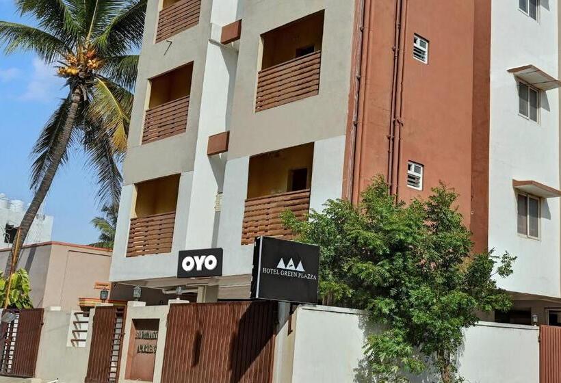 Hotel Oyo Flagship 81392 Royal Plazza Homestay