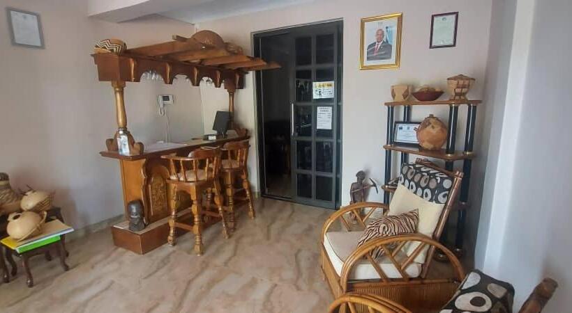 پانسیون Mmathaba Guest House