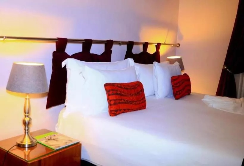 پانسیون Mmathaba Guest House