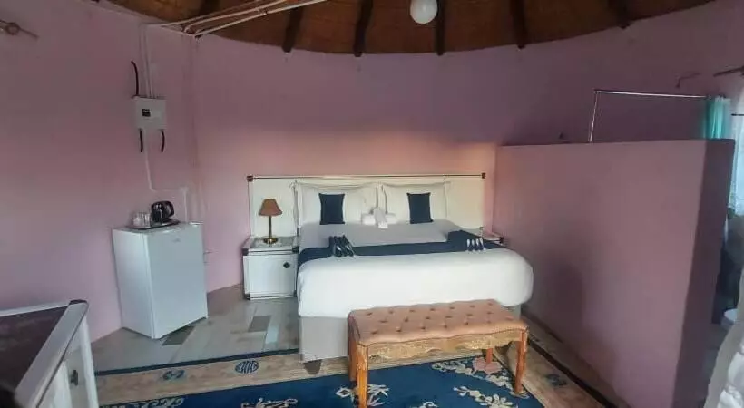 پانسیون Mmathaba Guest House