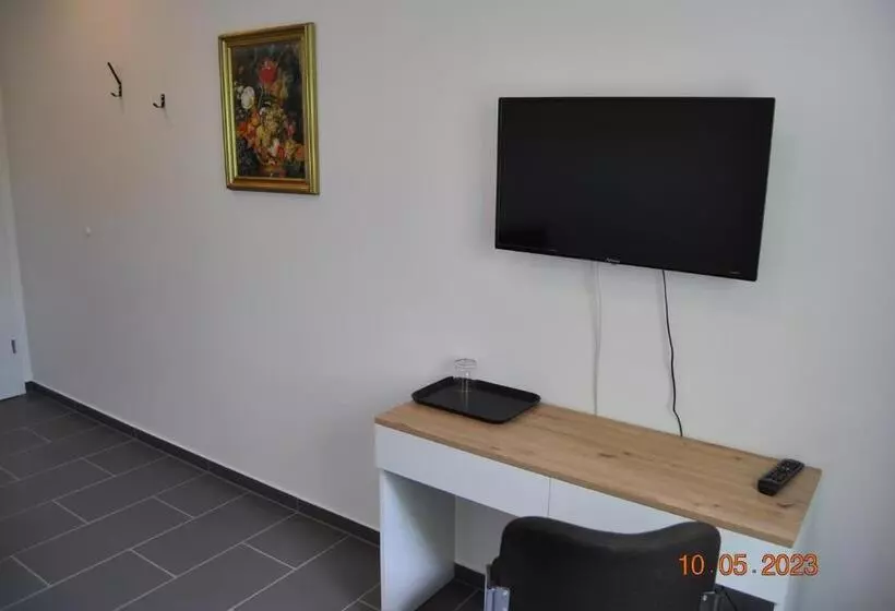 Majatalo Zimmervermietung Eberswalde