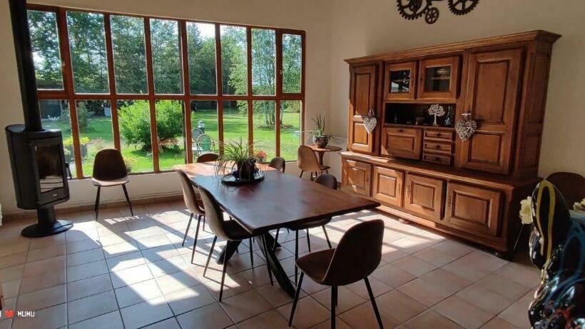 צימר Chambres D’hôtes Plateau Des Mille étangs