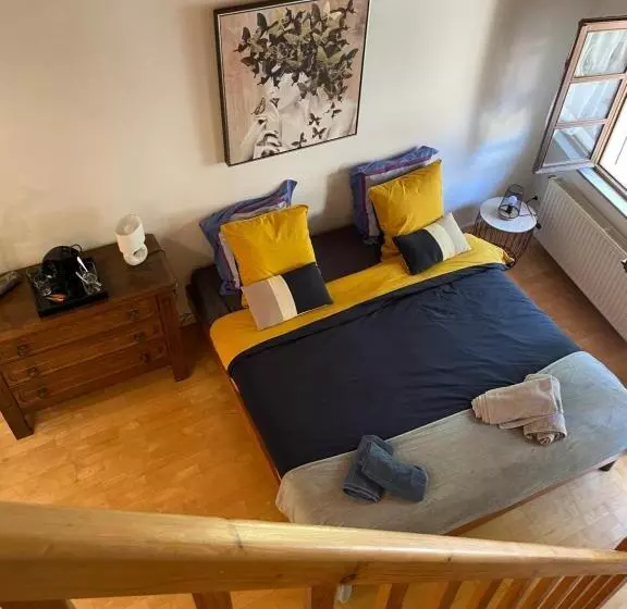 Aamiaismajoitus (B&B) Chambres D’hôtes Plateau Des Mille étangs