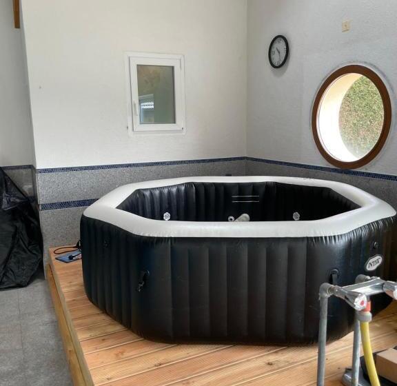 צימר Chambres D’hôtes Plateau Des Mille étangs