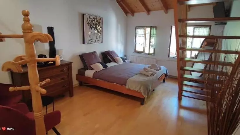 Aamiaismajoitus (B&B) Chambres D’hôtes Plateau Des Mille étangs