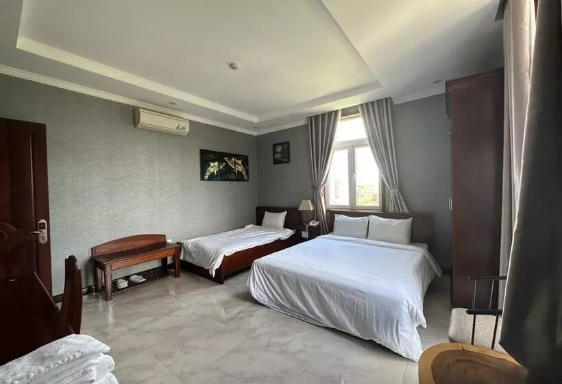 هتل Capital O 1183 Villa Le Na