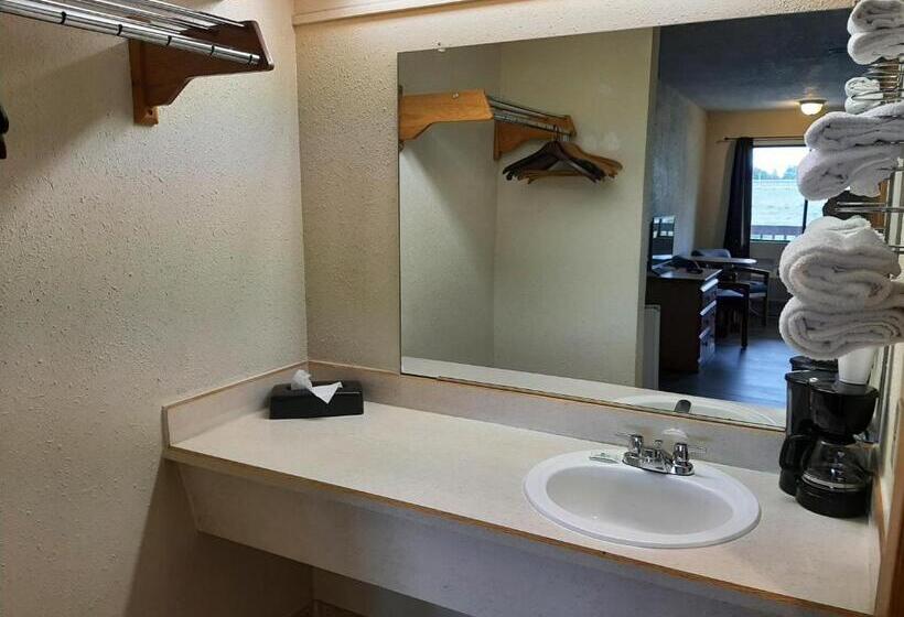 בית מלון כפרי Centralia Inn