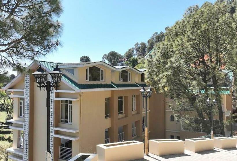 בית מלון כפרי Rajgriha Kasauli