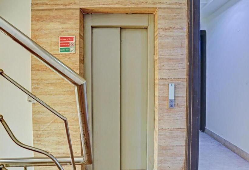 Otel Golden Key Inn Punjabi Bagh