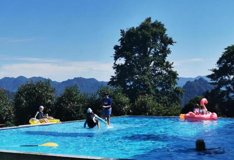 Отель Avatar Mountain Resort