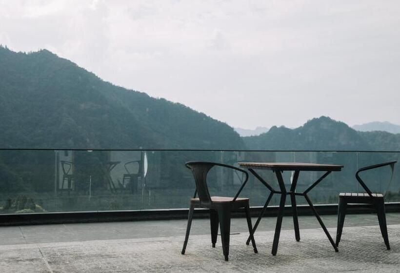 Отель Avatar Mountain Resort