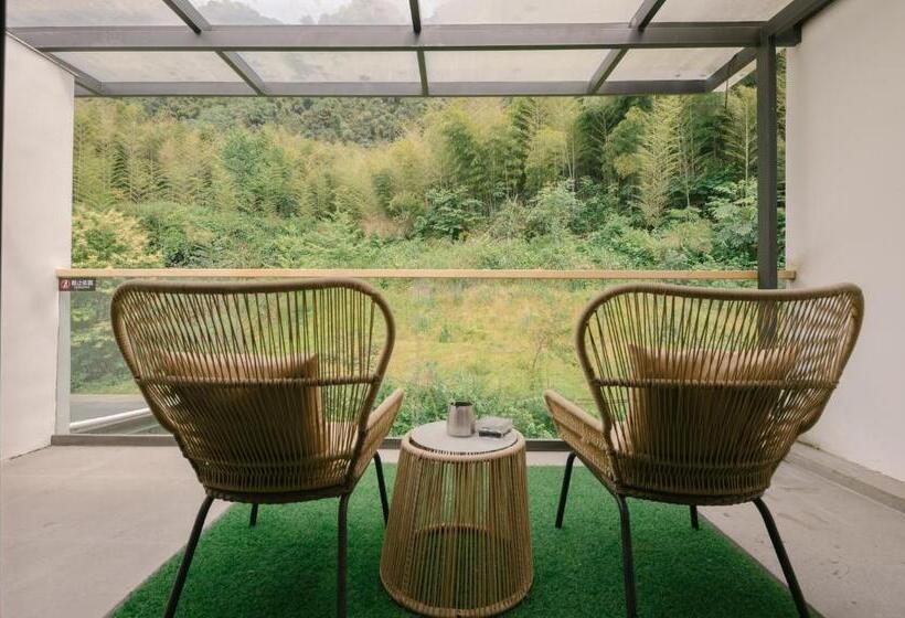 Отель Avatar Mountain Resort