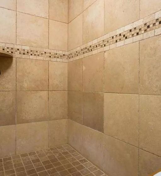 ホテル H5 The Kestrel L Ground Floor 3 Bedroom Hillside View