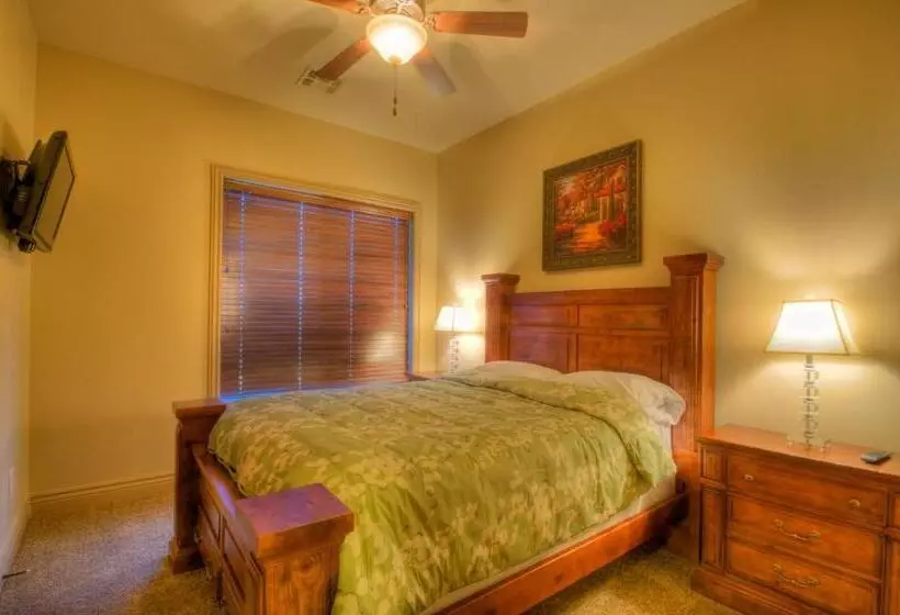 ホテル H5 The Kestrel L Ground Floor 3 Bedroom Hillside View