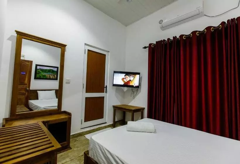 هتل Pearl Island Inn