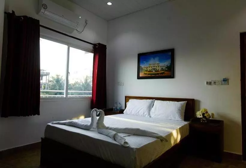 هتل Pearl Island Inn