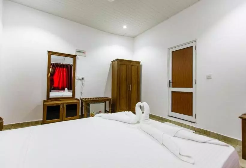 هتل Pearl Island Inn