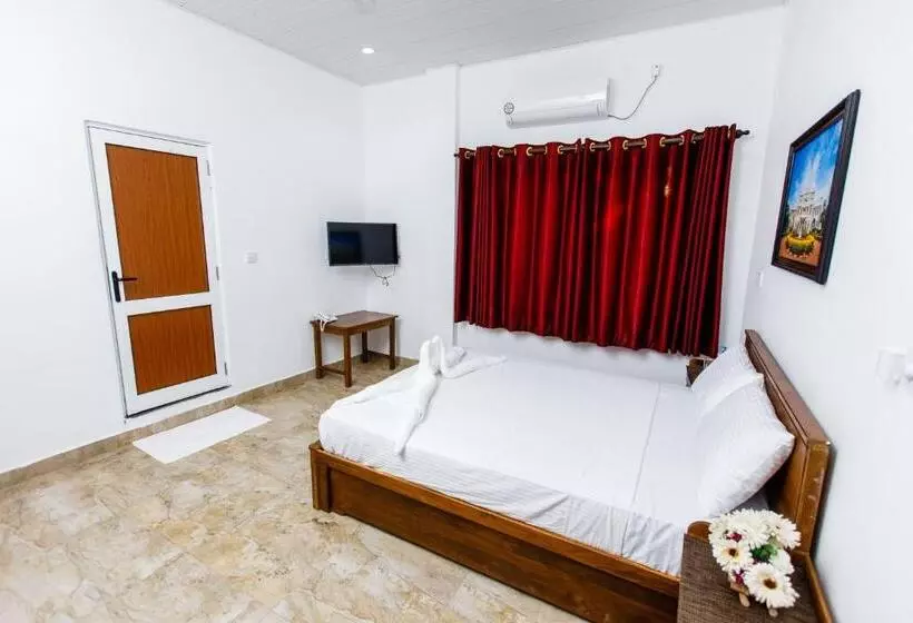 هتل Pearl Island Inn