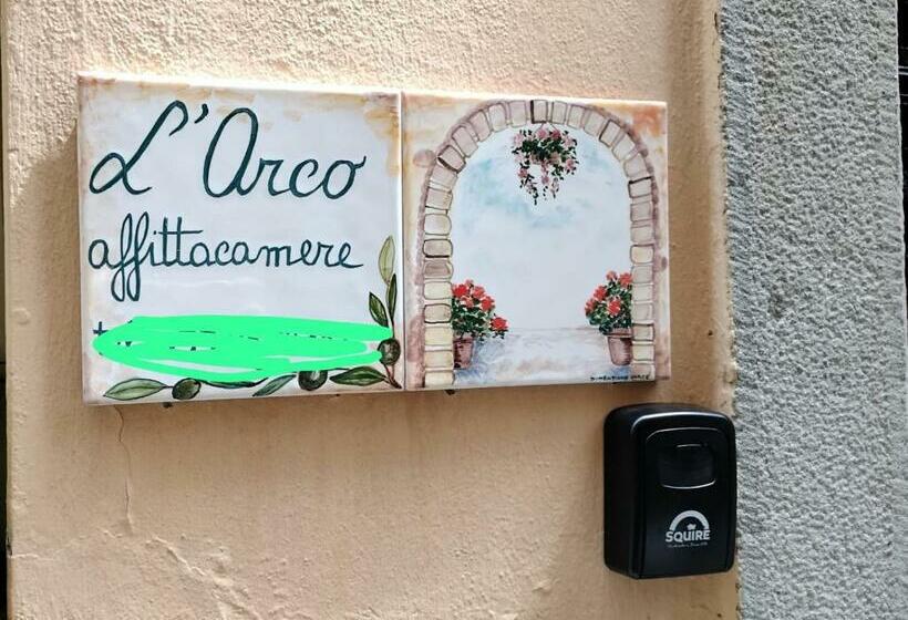 ペンション Affittacamere L Arco