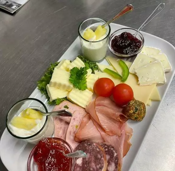 Majatalo Bistro Zur Quelle