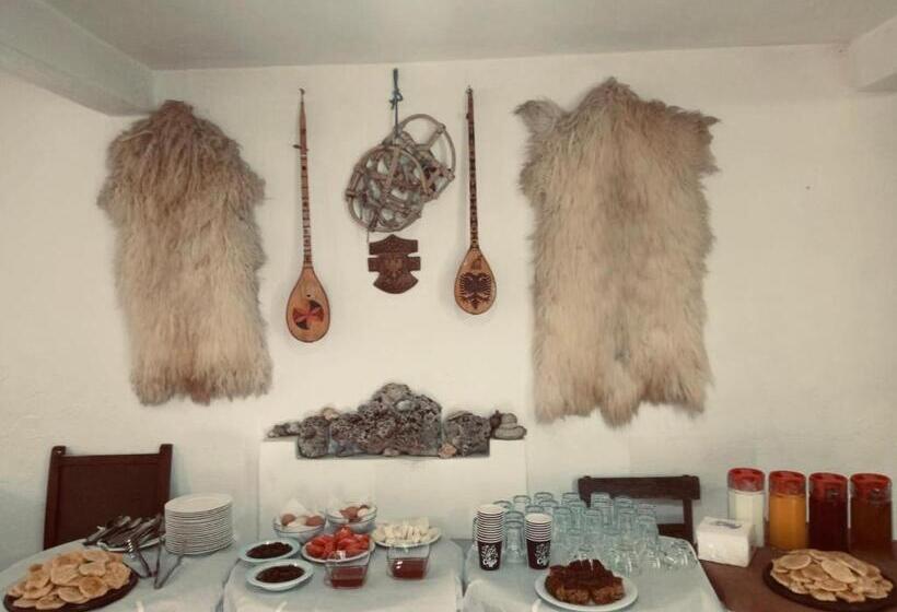 פנסיון Guesthouse Kroni I Micanit