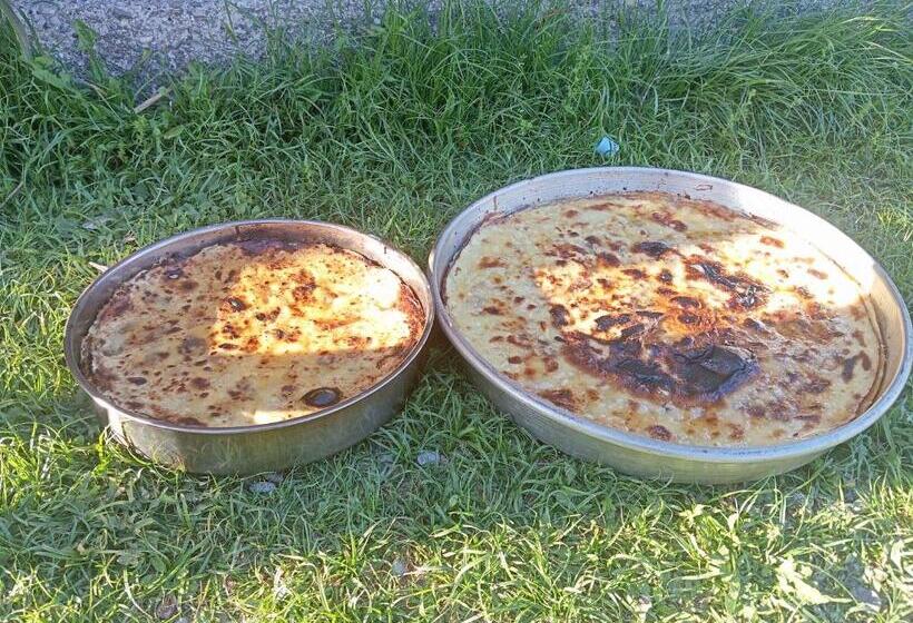 פנסיון Guesthouse Kroni I Micanit