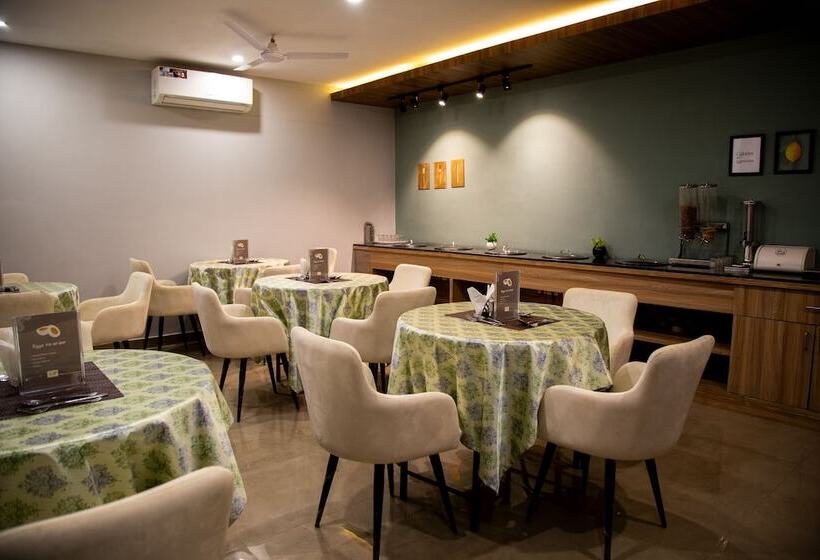 Residences By Hotel Limon, Sector 45 Gurgaon