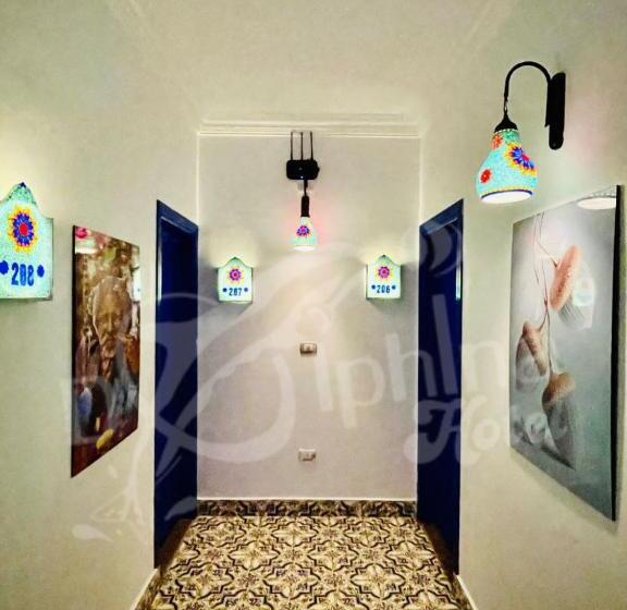 Dolphina Hotel & Restaurant