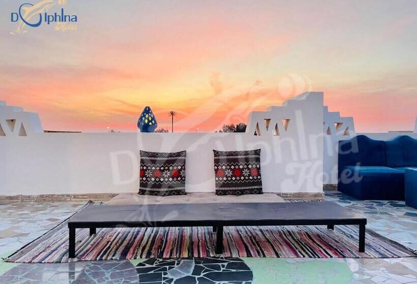 Dolphina Hotel & Restaurant