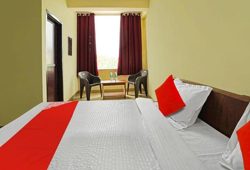 酒店 Oyo Flagship 81356  Blue Moon