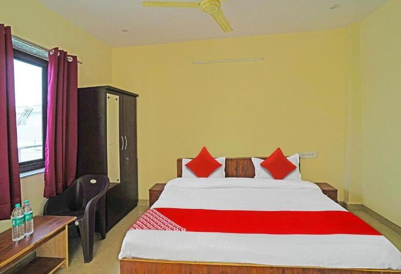 酒店 Oyo Flagship 81356  Blue Moon