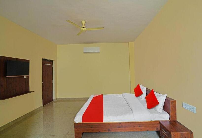 酒店 Oyo Flagship 81356  Blue Moon