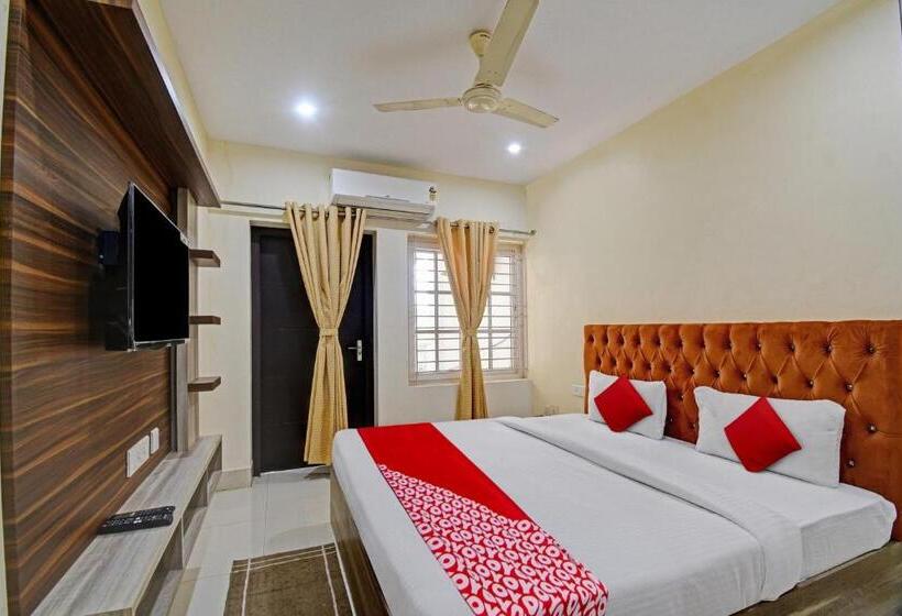 Hotel Oyo Flagship 81356 Mahavir Galaxy