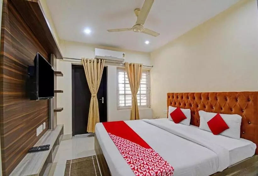 Hotelli Oyo Flagship 81356 Mahavir Galaxy