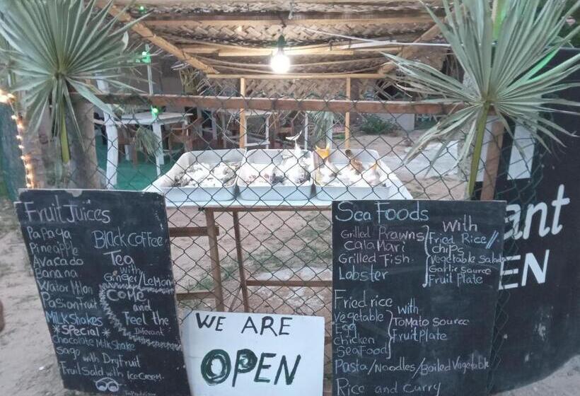 בית מלון כפרי Surf East Villa