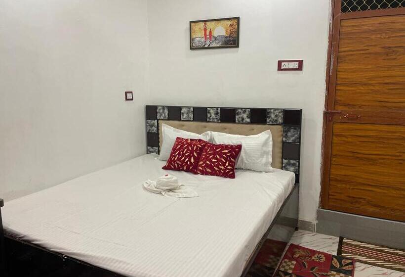 펜션 Govind Atithi Grah