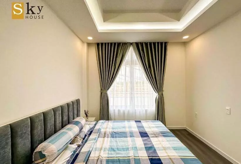 Sky House Apartment