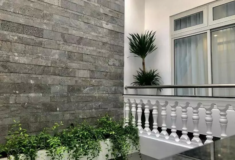 Sky House Apartment