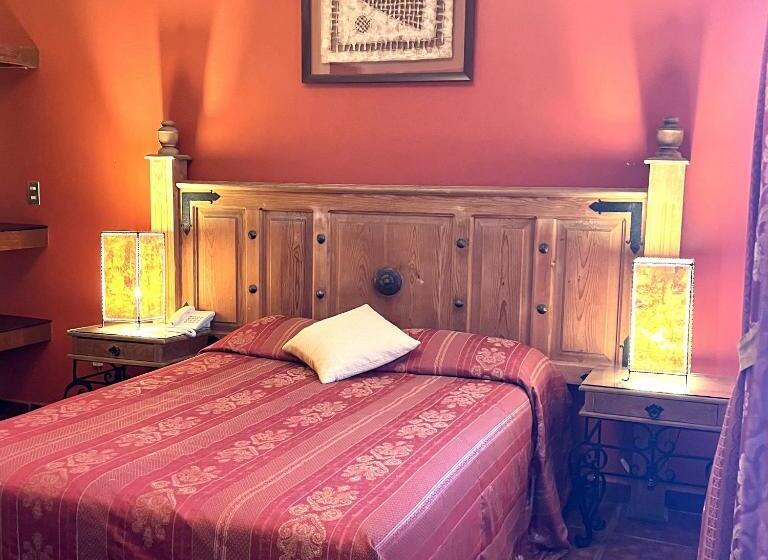 هتل Plaza Bicentenario