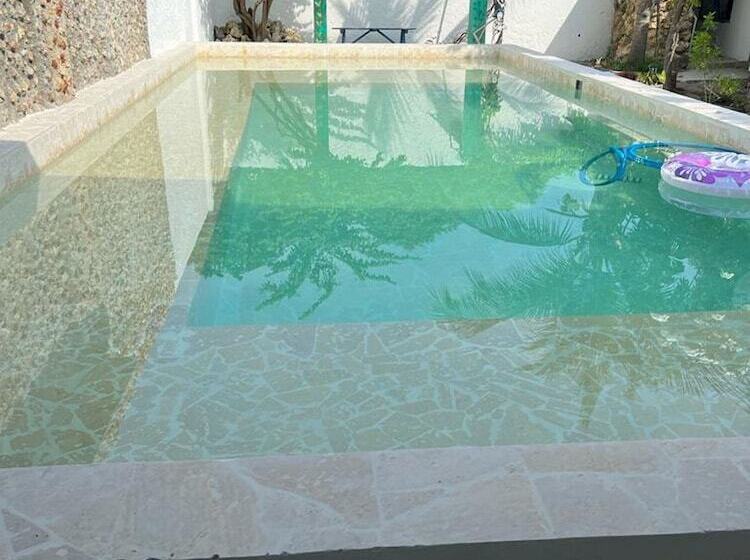 پانسیون Room In Lodge Tr A1d Hostel Room Near Castillo San Felipe With Pool And Wifi