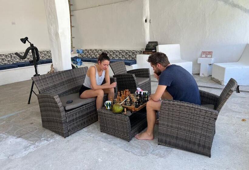 پانسیون Room In Lodge Tr A1d Hostel Room Near Castillo San Felipe With Pool And Wifi