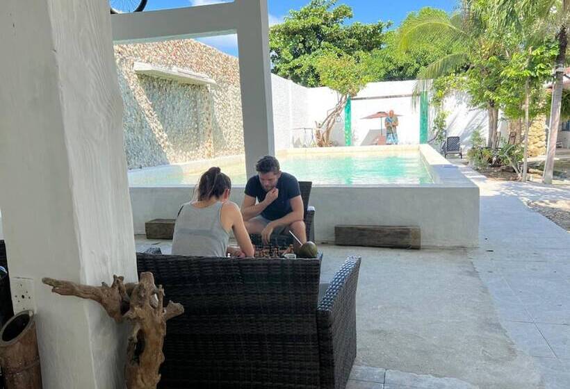 پانسیون Room In Lodge Tr A1d Hostel Room Near Castillo San Felipe With Pool And Wifi