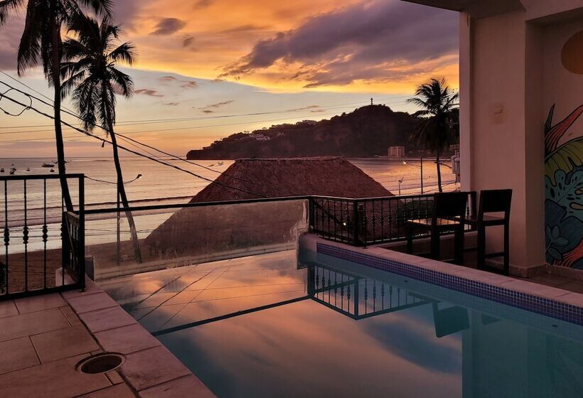 پانسیون Sohla Rooftop Hostel