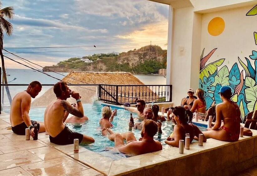 پانسیون Sohla Rooftop Hostel