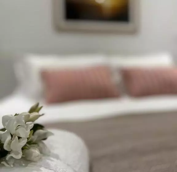 پانسیون The Beach House