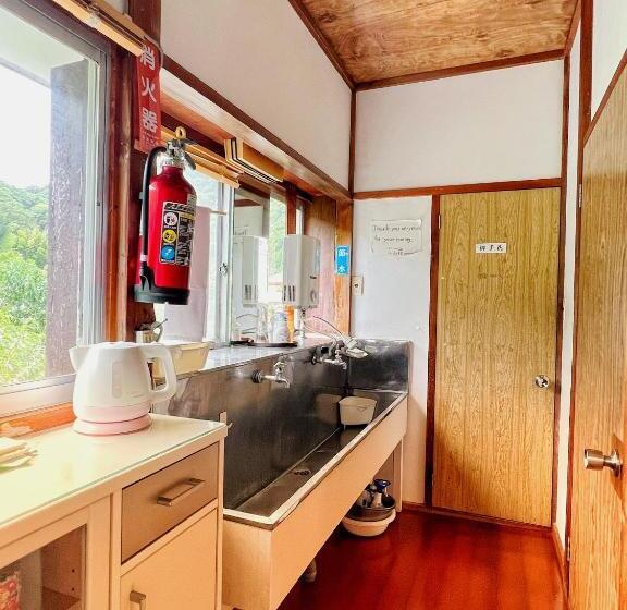 הוסטל Iriyama So